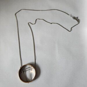 Charming Charlie - Minimalist Two-Tone Circle Pendant Necklace – Silver & Gold